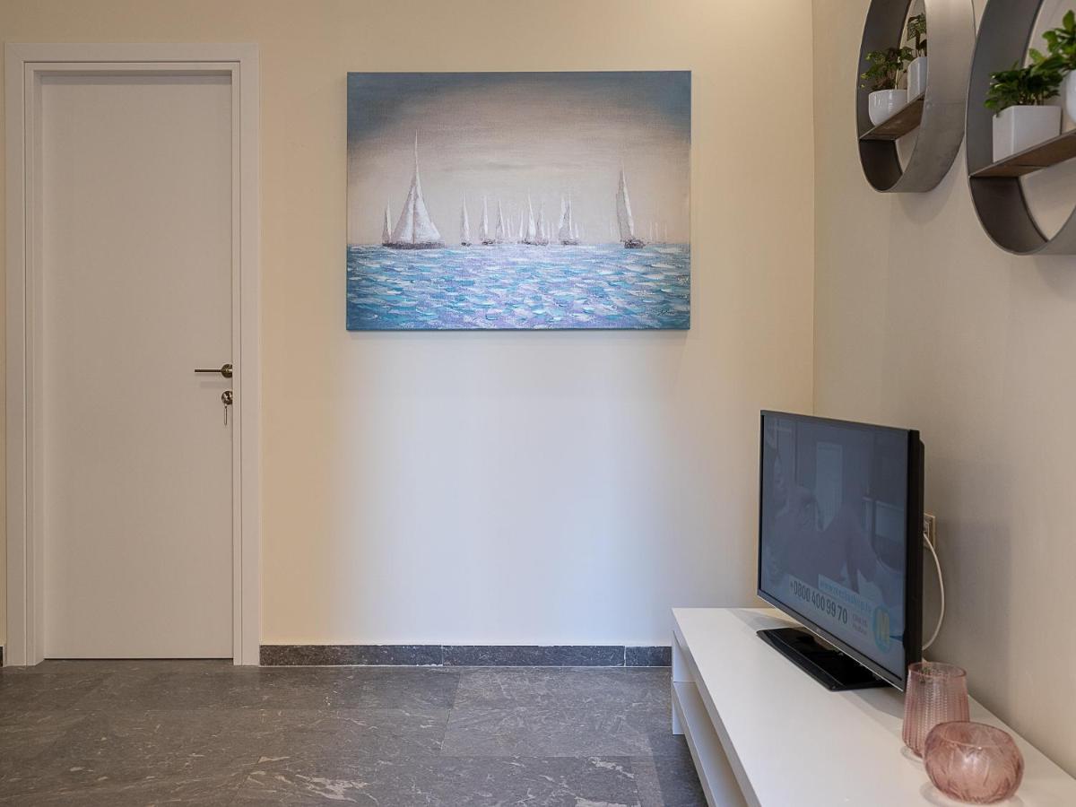 Luxury Apts Heraklion Center Buitenkant foto
