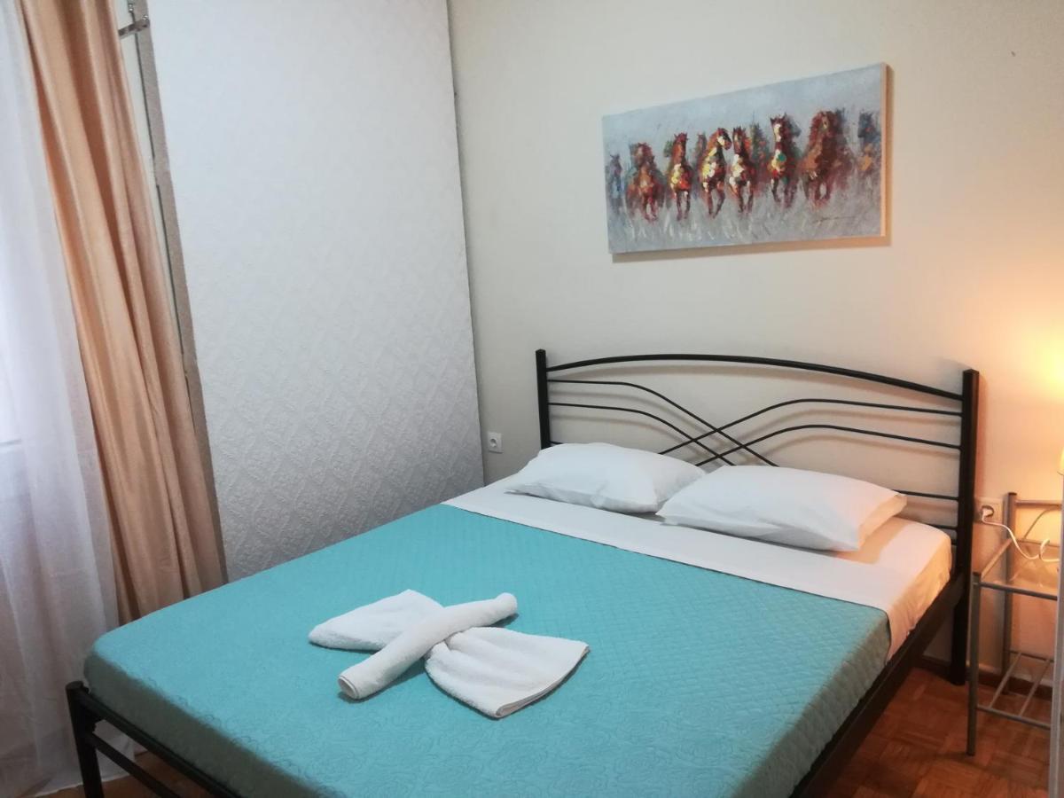 Luxury Apts Heraklion Center Buitenkant foto
